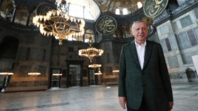 Erdoğan ve Bahçeli Ayasofya Camii'nde incelemelerde bulunuyor|Cuma programı belli oldu