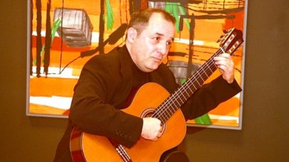 Gitarist Soner Egesel otel odasında intihar etti