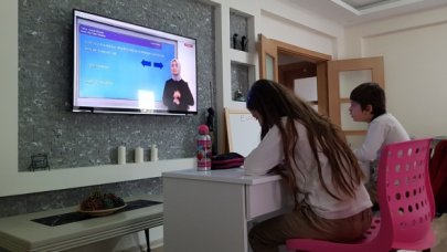 17 Eylül Perşembe EBA TV ilkokul, ortaokul ve lise ders programı