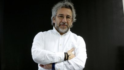 Can Dündar'a  35 yıla kadar hapis istemi