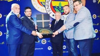 Fenerbahçelilerden Aziz Yıldırım'a destek