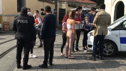 Taksim'de maske denetimi; Drone tespit etti polis ceza kesti