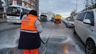 Başakşehir’deki semt pazarları dezenfekte edildi