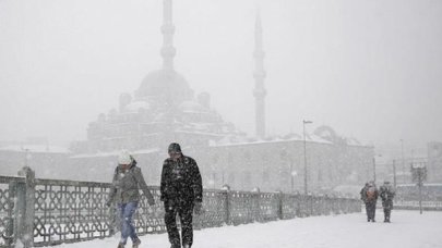 İstanbul'a yarın için 'sarı kod'lu fırtına uyarısı