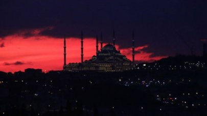 İstanbul güne kızıl başladı