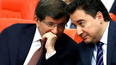 Davutoğlu’ndan Ali Babacan’a tebrik telefonu