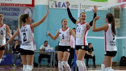 Büyükçekmece Voleybol Bursa'dan galibiyetle döndü