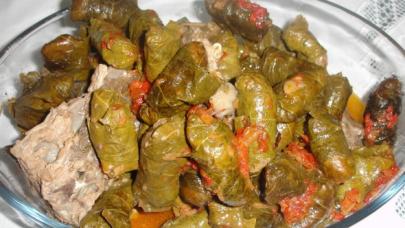 Gelinim Mutfakta baklalı yaprak dolma tarifi, malzemeleri ve yapılışı - 27 Ocak Çarşamba