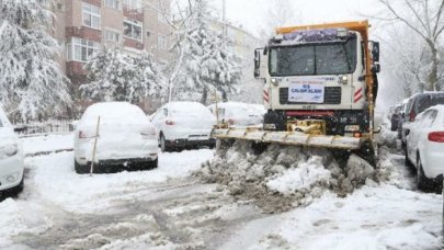 İstanbul'da yüz yüze eğitime kar nedeniyle 1 gün ara verildi