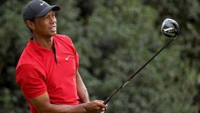 Ünlü golfçü Tiger Woods geçirdiği trafik kazasında yaralandı