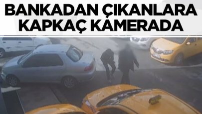 Bankadan çıkanlara kapkaç yapan şüpheliler kamerada