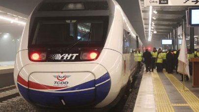 Bakan Karaismailoğlu hızlı tren için tarih verdi!