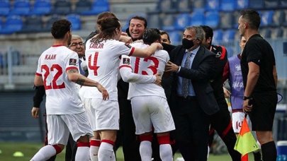 TFF'den , Letonya maçında seyirci kararında değişiklik!