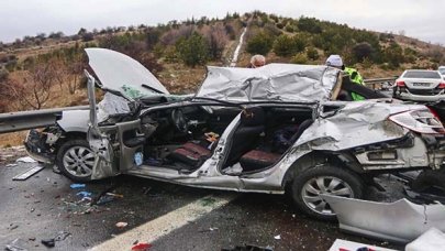 Ankara'da TEM'de 9 araç birbirine girdi: 4 ölü, 5 yaralı