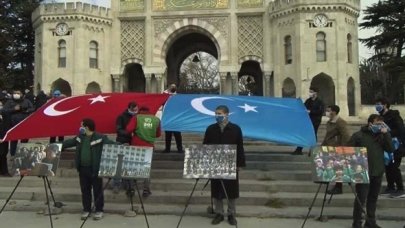 Çin işkencesi protesto edildi