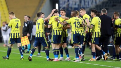 Fenerbahçe 5 tane 10 numarayla 120 fazla pas yaptı!