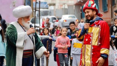 Kağıthane Belediyesi 23 Nisan'da evde kalan çocukları yalnız bırakmadı