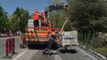 İBB'den şehrin kara noktalarına operasyon