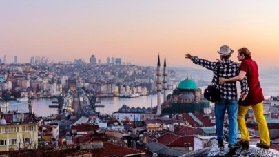 İstanbul'a gelen turist sayısı azaldı!