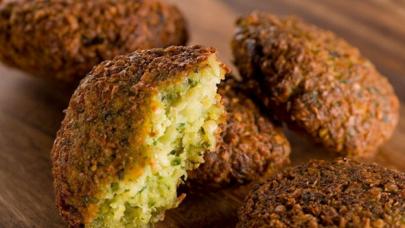 Falefel nasıl yapılır? Gelinim Mutfakta falafel tarifi, malzemeleri ve yapılışı