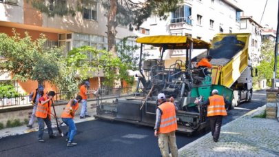 Maltepe’de bozuk yola geçit yok