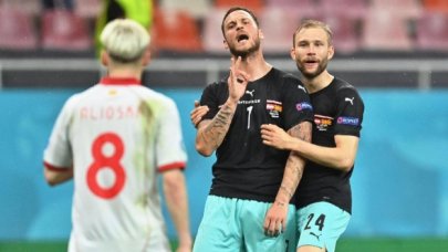 Beşiktaş ile Fenerbahçe Arnautovic için karşı karşıya