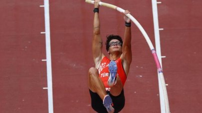 Ersu Şaşma tarih yazdı! Tokyo Olimpiyat Oyunları'nda finale kaldı