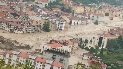 Sel felaketinde can kaybı 79'a yükseldi