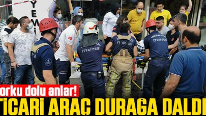 Kasımpaşa'da hafif ticari araç durağa daldı! Ölü ve yaralılar var