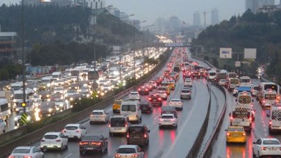 İstanbul'da yağmur yoğunluğu da getirdi