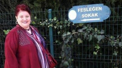 Fesleğen Mahallesi Muhtarı Semiha Aras odasında ölü bulundu