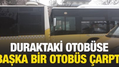 Üsküdar’da durağa yanaşan otobüse arkadan gelen otobüs çarptı