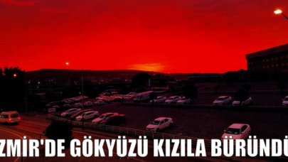 İzmir’de gökyüzü kızıla büründü