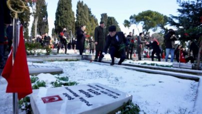 Çanakkale Şehitleri kar altında anıldı