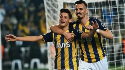 Boyundan büyük işler yapıyor! Fenerbahçe'de Alex hasreti Arda Güler'le giderildi!