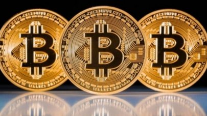 Bitcoin sert çakıldı ve 1 senenin dibini gördü