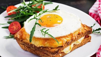 Gelinim Mutfakta Croque Madame tarifi ve malzemeleri