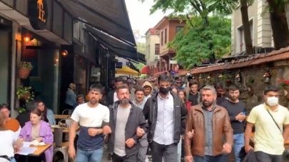 Kadıköy'de provokasyon! PKK lehine slogan attılar: 34 gözaltı