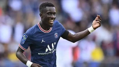 Idrissa Gueye'de hareketli saatler