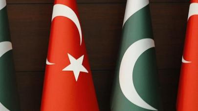 Pakistan'dan Türkiye'ye destek