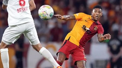 Patrick van Aanholt'a ırkçı saldırı