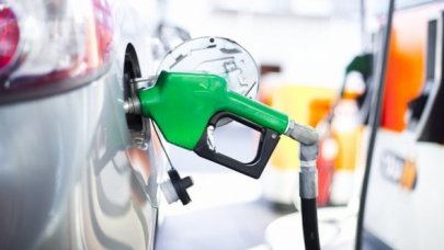 Benzine büyük zam geliyor