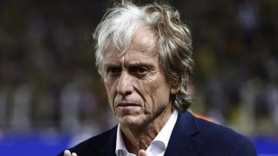 Jorge Jesus'tan yine sürpriz