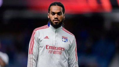 Denayer Beşiktaş'ı bekliyor