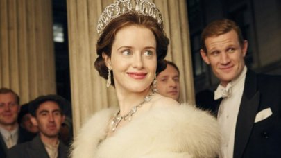 Kraliçe Elizabeth'in ölümünün ardından The Crown'ın yapımına ara verilecek