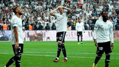 Beşiktaş kahroldu! 3 puan Başakşehir'in