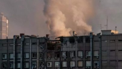 Kiev'de bir patlama daha: Şehrin üstünden dumanlar yükseldi