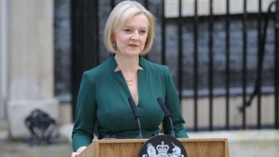 Eski İngiltere Başbakanı Liz Truss'ın hackerlarla başı dertte