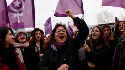 Dünya Kadınlar Günü hangi ülkede başladı?