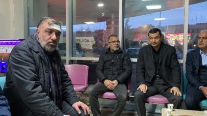 HDP'li vekilin içinde olduğu otomobil kaza yaptı: 3 yaralı